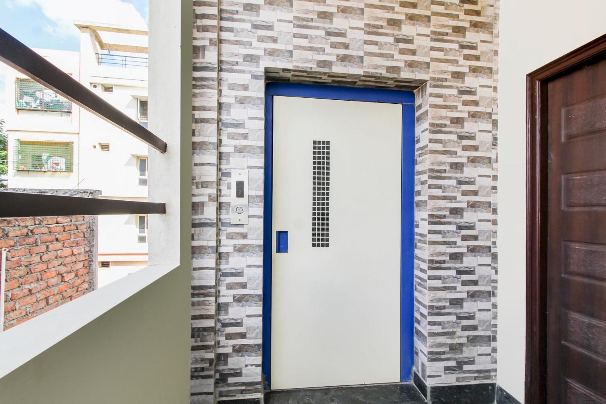 Hotel O Home Comfortable Stays, Near Aasam Gadh Current Office Sururnagar Εξωτερικό φωτογραφία